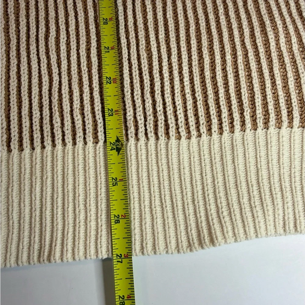 Aerie Beyond Chenille Woman’s Medium Two Toned Tan Cream Knit Crewneck Sweater - Picture 12 of 13